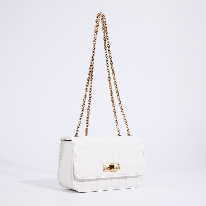 Сумка-мессенджер на клапане, цвет белый Сумка-мессенджер на клапане, цвет белый