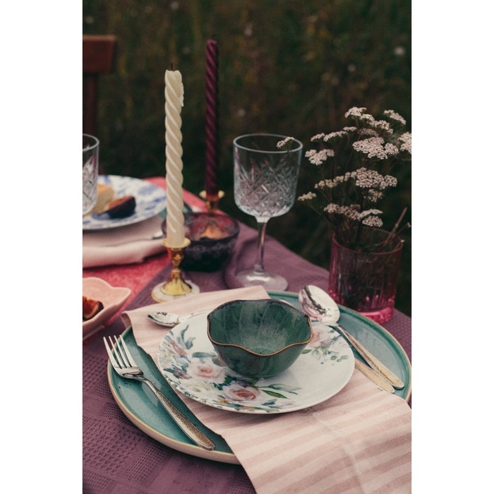 Тарелка фарфоровая «Верона», d=20 см, белая, цвет белый Тарелка фарфоровая «Верона», d=20 см, белая, цвет белый