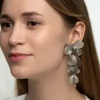 Серьги висячие &laquo;Цветок&raquo;, каталея, цвет серебро, 10 см