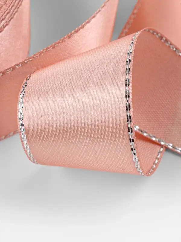 Лента атласная, с серебряным люрексом, 25 мм, 23&plusmn;1 м, светло-розовая №107