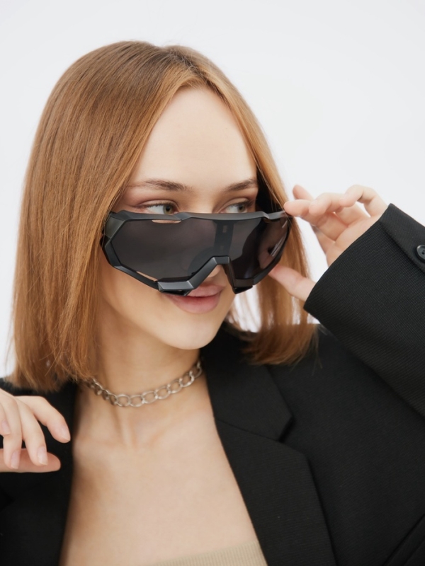 Очки солнцезащитные спортивные, uv 400, ширина 16.3 см, дужка 13.7 см, высота 6.3 см Очки солнцезащитные спортивные, uv 400, ширина 16.3 см, дужка 13.7 см, высота 6.3 см