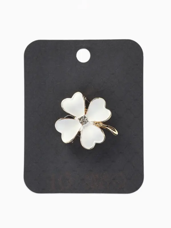 Брошь &laquo;Клевер&raquo; матовая, цвет белый в золоте