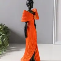 Сувенир полистоун "Девушка в ярко-оранжевом платье с большим бантом" чёрный 11х9,5х30,5 см   1092991