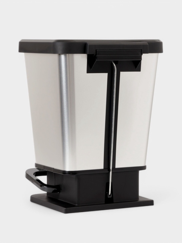 Контейнер для мусора с педалью Контейнер для мусора с педалью "Металл" 20л