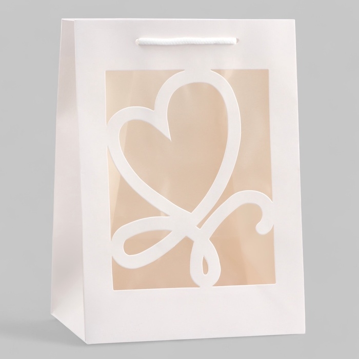 Пакет подарочный с фигурным окном 18 х 13 х 25 см, белый Пакет подарочный с фигурным окном 18 х 13 х 25 см, белый