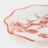 Тарелка обеденная цветок "Новогоднее забавы" 25х2 см Тарелка обеденная цветок "Новогоднее забавы" 25х2 см