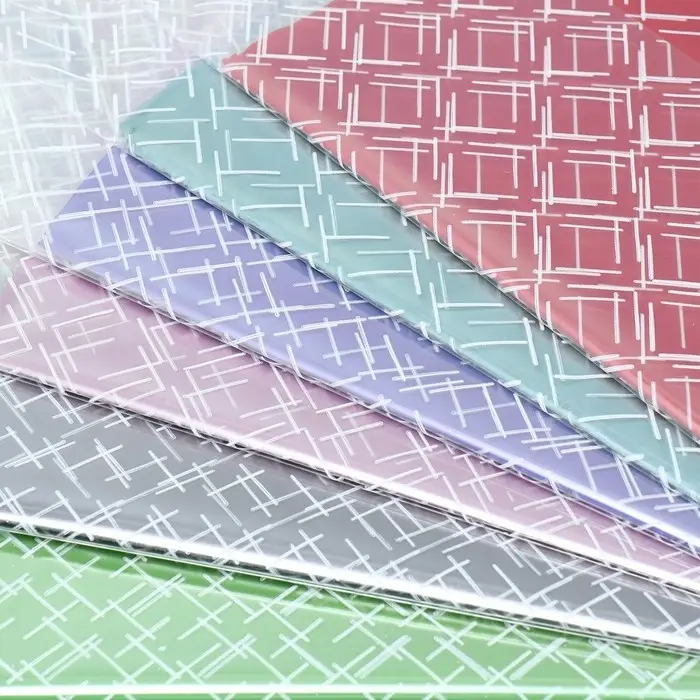 Пакет подарочный с жёстким дном, упаковка, &laquo;Линии&raquo;, 22 х 28 х 80 см