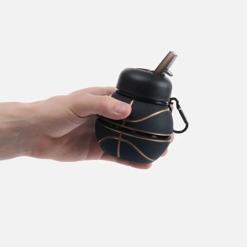 Складная бутылка для воды Basketball Flex, черная Складная бутылка для воды Basketball Flex, черная