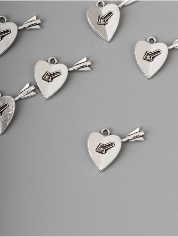 Декор для творчества металл Декор для творчества металл "Сердце со стрелой" серебро набор 10 шт 1,8х2х0,2 см