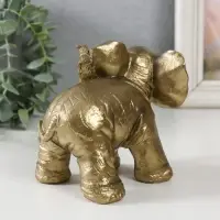 Фигурка полистоун &laquo;Слонёнок с белочкой на спине&raquo;, 13.4&times;10&times;12 см