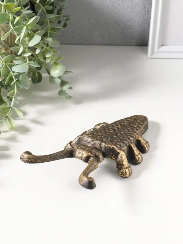 Сувенир чугун съемник для снятия обуви "Жук-скарабей" 22х10х5,8 см