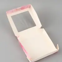 Коробка подарочная с окном &laquo;Подарок&raquo;, 20&times;20&times;4 см, самосборная