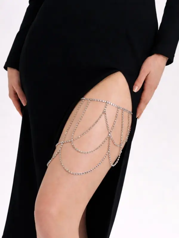 Бодичейн на бедро со стразами &laquo;Ярусы&raquo;, белая в серебре