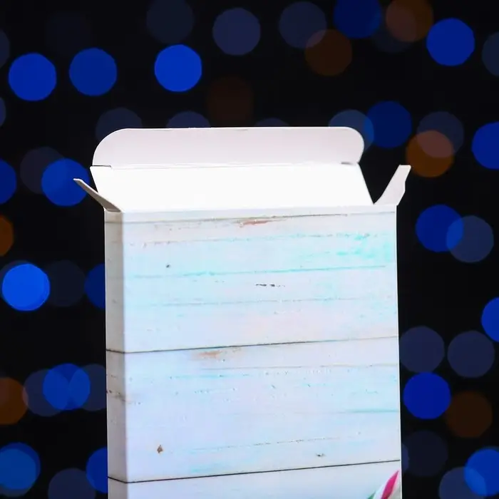 Коробка для шоколада без окна «Елка с игрушками», 17.1×8×1.4 см Коробка для шоколада без окна «Елка с игрушками», 17.1×8×1.4 см