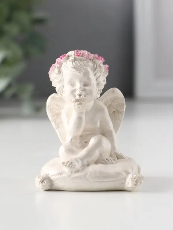 Фигура «Ангел на подушке». 6.5×5×4.5 см, перламутр