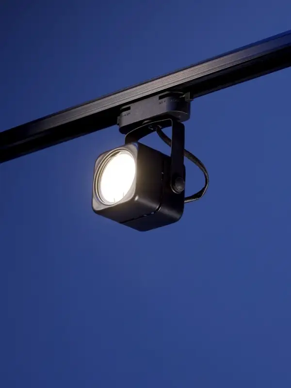Трековый светильник Luazon Lighting под лампу Gu10, квадратный, чёрный
