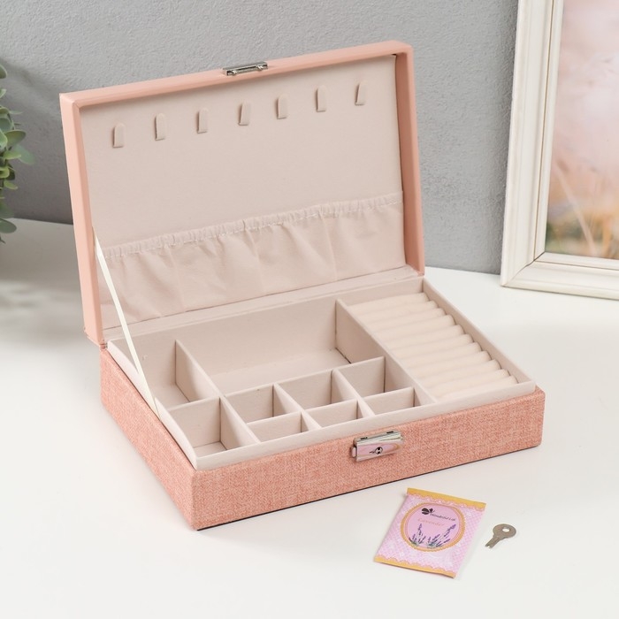 Шкатулка кожзам для украшений  Шкатулка кожзам для украшений "Розовая" комбинированная 26,7х18,5х7,5 см