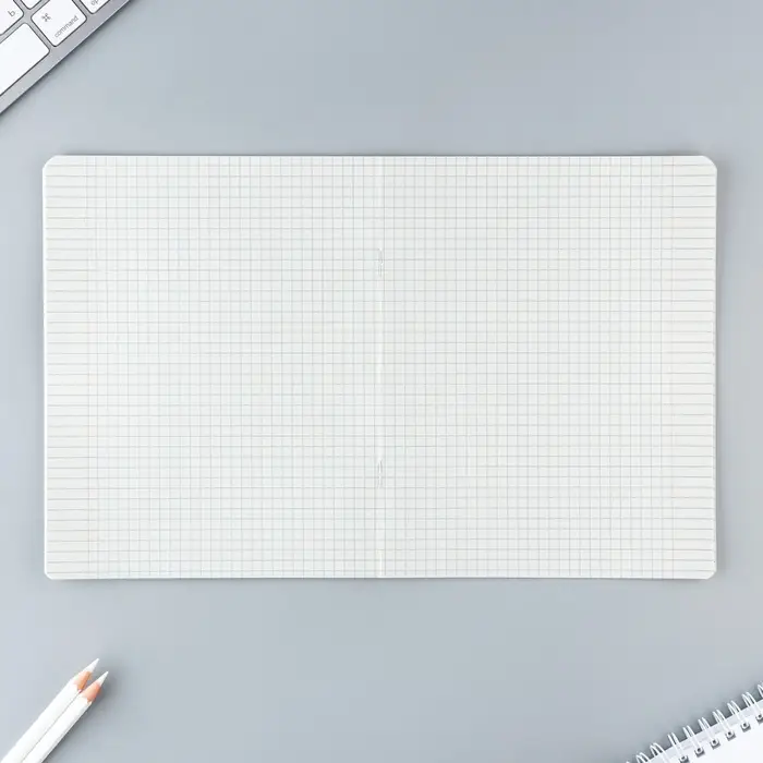 Тетрадь в клетку 12 листов А5, на скрепке &laquo;Цветная обложка&raquo;, обложка мелованный картон, блок №2, 5 видов МИКС