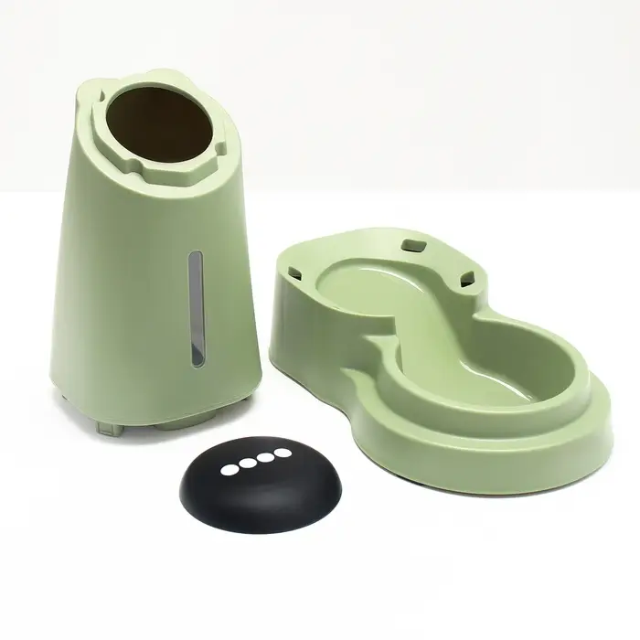 Автокормушка 3,8 л, нескользящие ножки, зелёная Автокормушка 3,8 л, нескользящие ножки, зелёная