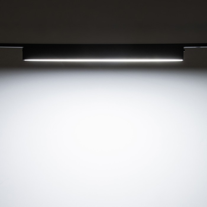 Светильник трековый ULTRA Светильник трековый ULTRA "Линия" LED 10Вт 3000K-5700К CRI90 черный 31,5х2,6х2,4см