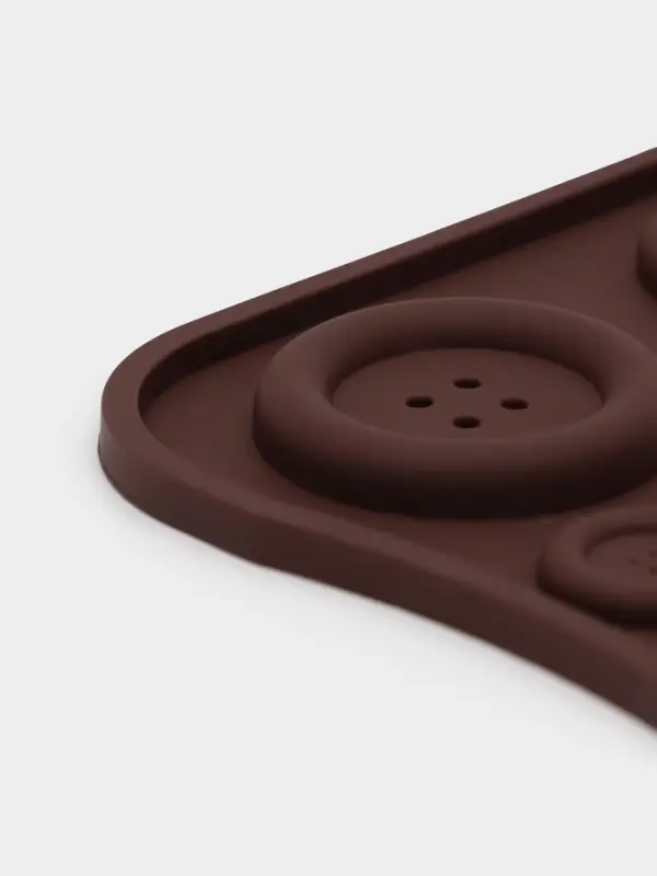 Форма для шоколада Доляна &laquo;Пуговки&raquo;, силикон, 20.5&times;10 см, 19 ячеек, коричневая