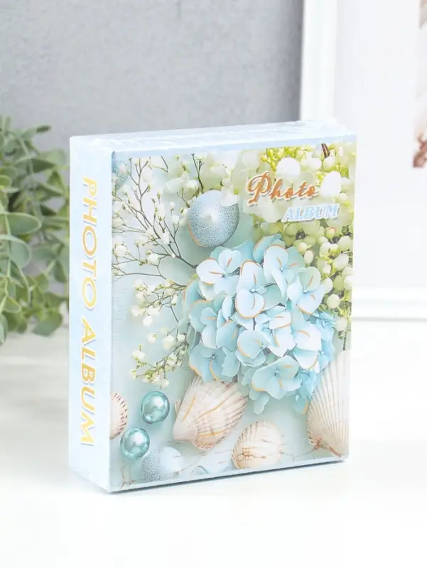 Фотоальбом на 40 фото 10х15 см "Голубая гортензия и ракушки" в коробке 4,5х14х17 см