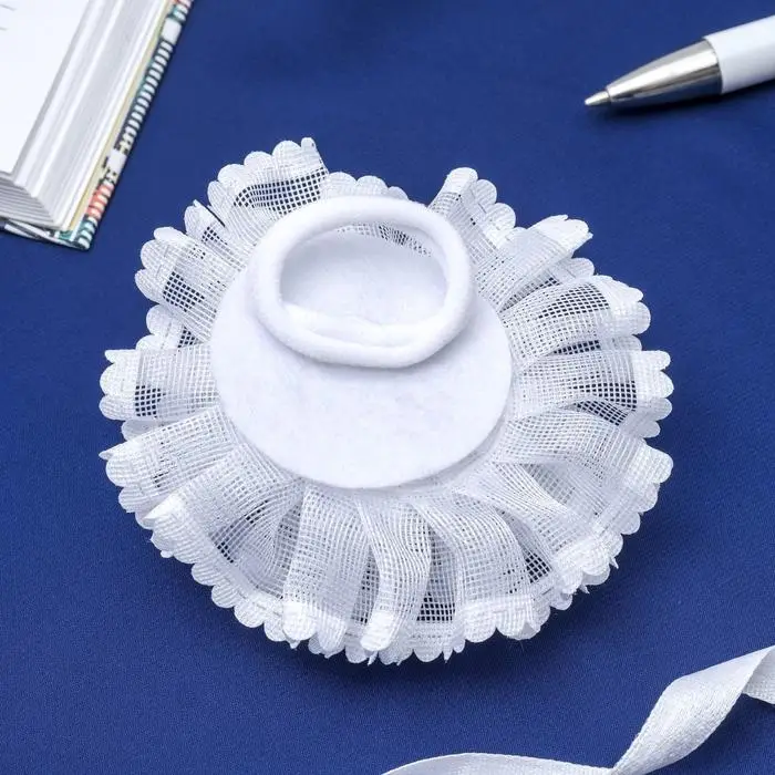 Резинка для волос бант «Школьница», цветок жемчужный, d=8 см, белая