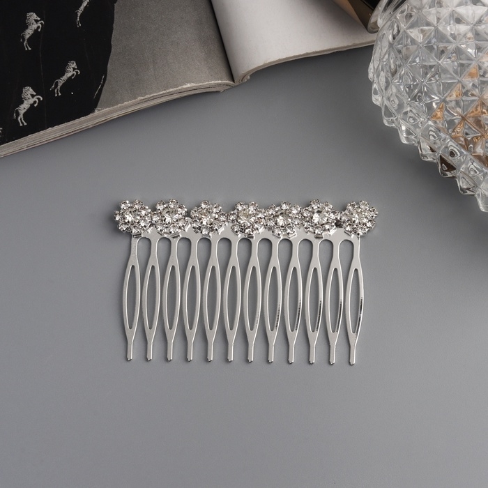 Гребень для волос  Гребень для волос "Медея" цветы, 7х4 см, серебро
