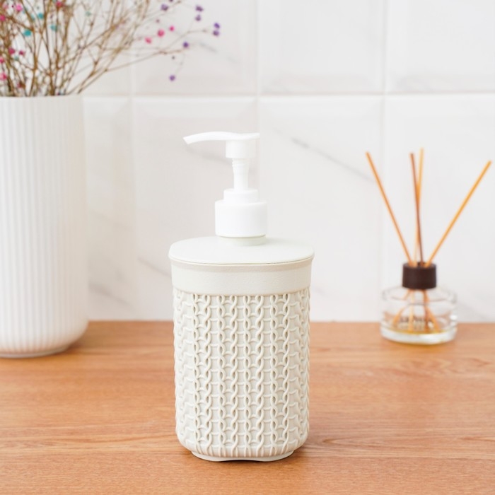 Дозатор для мыла «Вязание», 500 мл, цвет белый ротанг Дозатор для мыла «Вязание», 500 мл, цвет белый ротанг