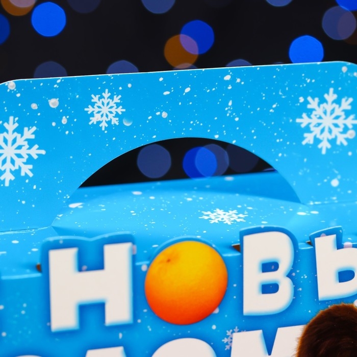 Новый год. Подарочная коробка Новый год. Подарочная коробка "Чебурашка", 25 х 9,5 х 11 см.