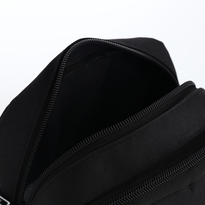 Сумка мужская на молниях, наружный карман, цвет чёрный Сумка мужская на молниях, наружный карман, цвет чёрный