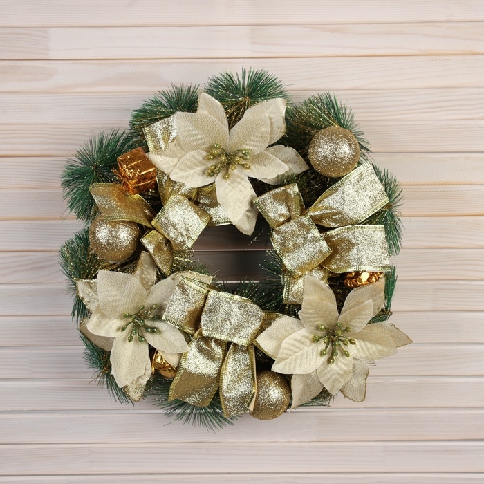 Венок новогодний d-30 см  Венок новогодний d-30 см "Фестиваль блеска" цветы банты