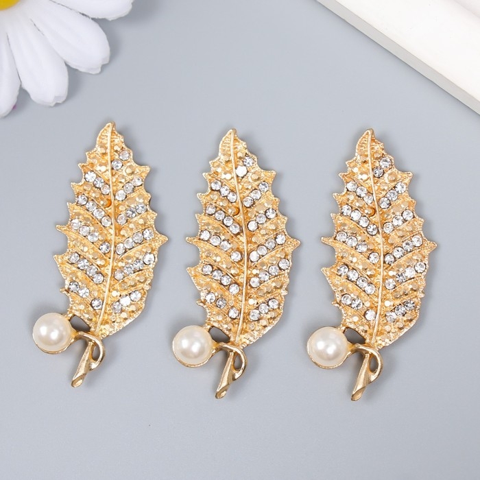 Декор для творчества металл, пластик Декор для творчества металл, пластик "Листик с жемчужинкой и стразами" золото 5,5х2,2 см