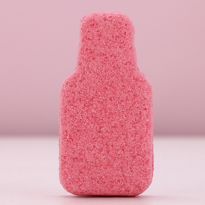 Бомбочка для ванны «С Новым Годом!», 110 г, аромат земляники, Новый Год Бомбочка для ванны «С Новым Годом!», 110 г, аромат земляники, Новый Год