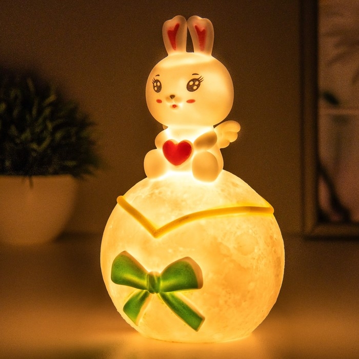 Ночник Ночник "Зайка на луне" LED 1Вт 3х LR44 белый 10х10х17см RISALUX