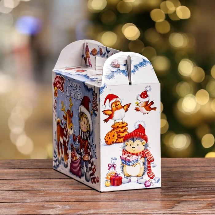 Новый год. Подарочная коробка Новый год. Подарочная коробка "Угощение к чаю" , Чемодан 23 х 10,5 х 16,5 см.