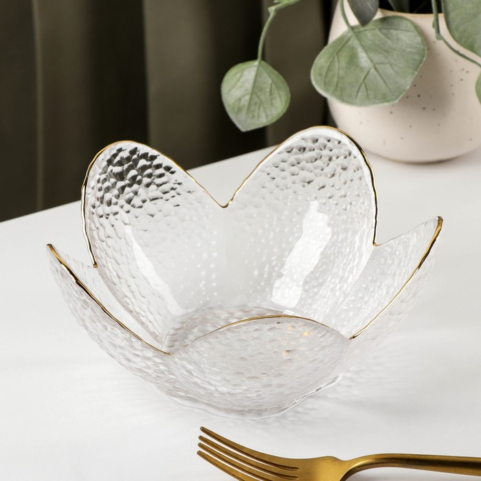 Салатник стеклянный фигурный «Цветок», 280 мл, 16×7,7 см Салатник стеклянный фигурный «Цветок», 280 мл, 16×7,7 см