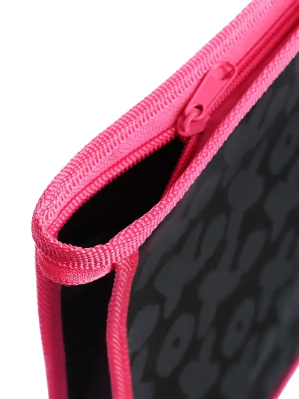 Папка для тетрадей А4 Xoxo love, молния сверху, ламинированный картон