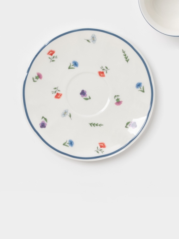 Чайная пара "Романс" 180 мл, чашка 11,5х8,8х7,1 см, блюдце 15,8х15,8х1,5 см