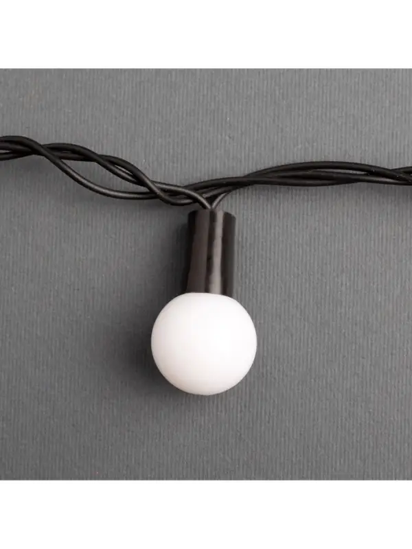 Гирлянда &laquo;Нить&raquo; 20 м с насадками &laquo;Шарики 1.5 см&raquo;, IP44, тёмная нить, 200 LED, свечение мульти (RG/RB), мигание, 220 В
