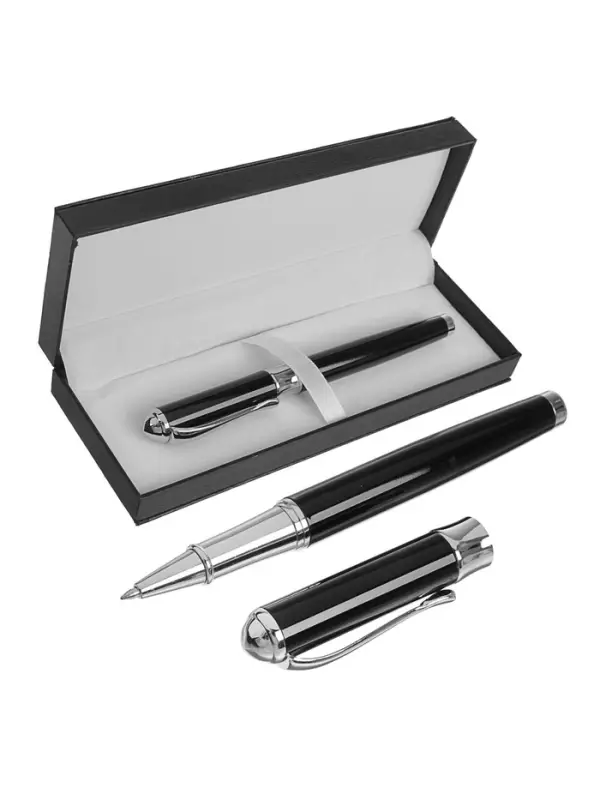 Ручка подарочная Calligrata &laquo;Классика&raquo;, шариковая, в футляре кожзам, корпус чёрный с серебристым