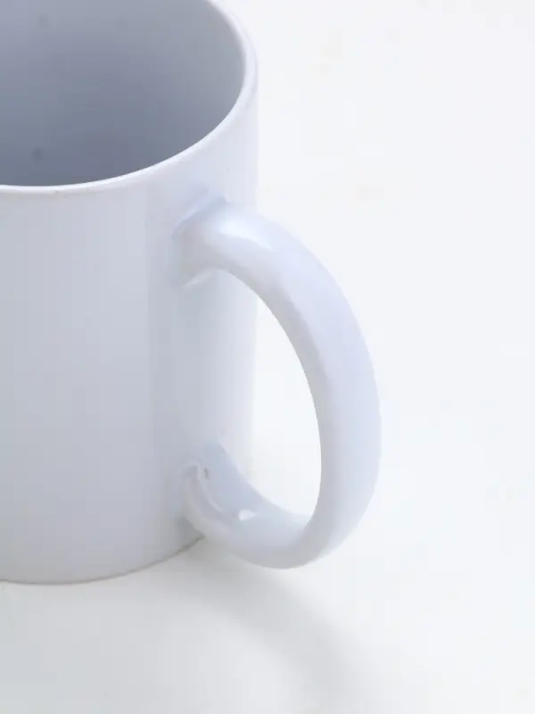 Кружка керамическая новогодняя «Зима подарит чудеса!», 320 мл Кружка керамическая новогодняя «Зима подарит чудеса!», 320 мл