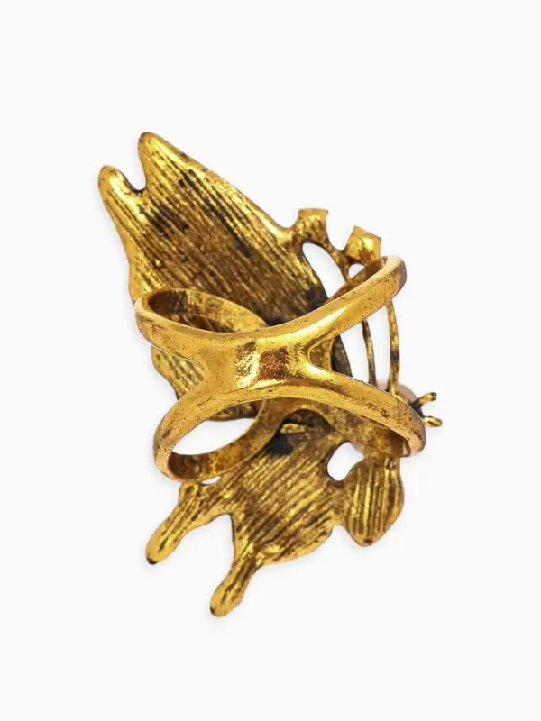 Кольцо для платка Кольцо для платка "Бабочка профиль", цвет белый в чернёном золоте