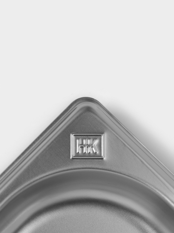 Гастроемкость 1/4x20 мм, 265*162*20 мм, толщина 0,8 мм Гастроемкость 1/4x20 мм, 265*162*20 мм, толщина 0,8 мм