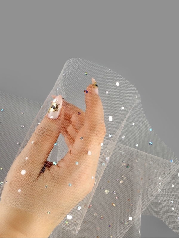 Фатин с блёстками, 15 см, 23 ± 1 м, 11 ± 1 г/кв.м, цвет бежевый №37 Фатин с блёстками, 15 см, 23 ± 1 м, 11 ± 1 г/кв.м, цвет бежевый №37