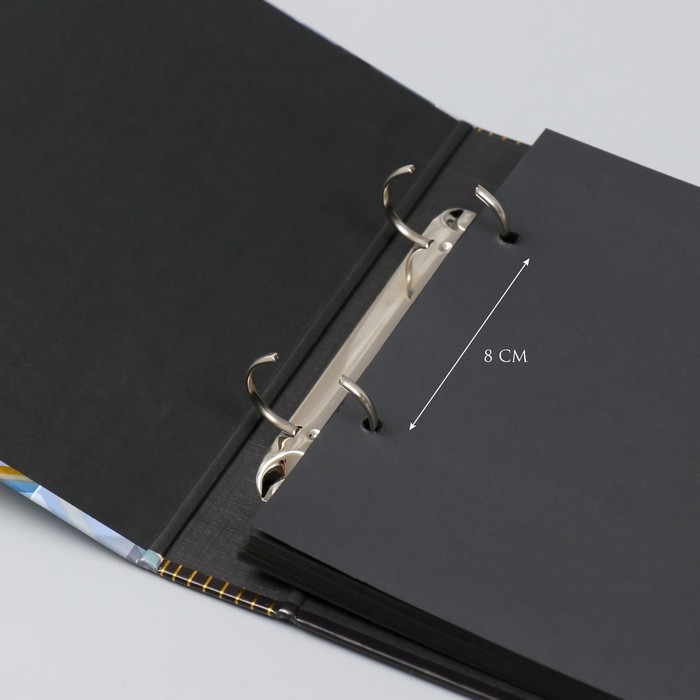 Фотоальбом 25 листов (наклейки+кольца)  Фотоальбом 25 листов (наклейки+кольца) "Геометрия" тиснение золото 19х27х3 см