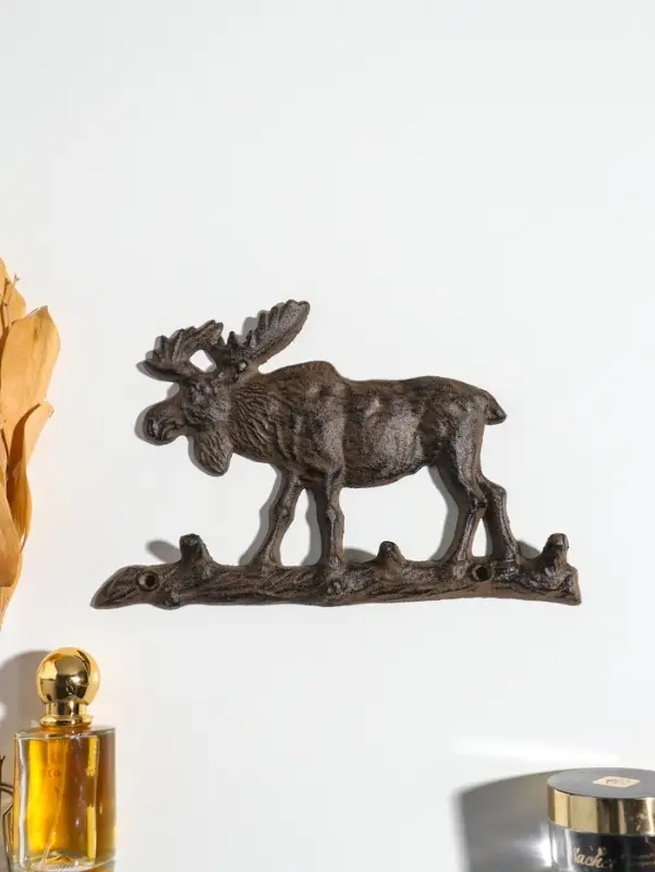 Крючки настенные &laquo;Лось на бревне&raquo;, ключница декоративная, чугун, 23&times;15&times;2.2 см