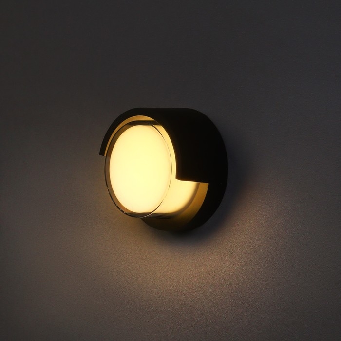 Светильник фасадный «Сити», FSD-048, 10 Вт, 3000К, круг, IP65, 220 В, пластик, черный Светильник фасадный «Сити», FSD-048, 10 Вт, 3000К, круг, IP65, 220 В, пластик, черный