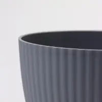 Горшок для цветов пластиковый Ribbed, 1 л, d=13.5 см, h=12 см, поддон МИКС, серый