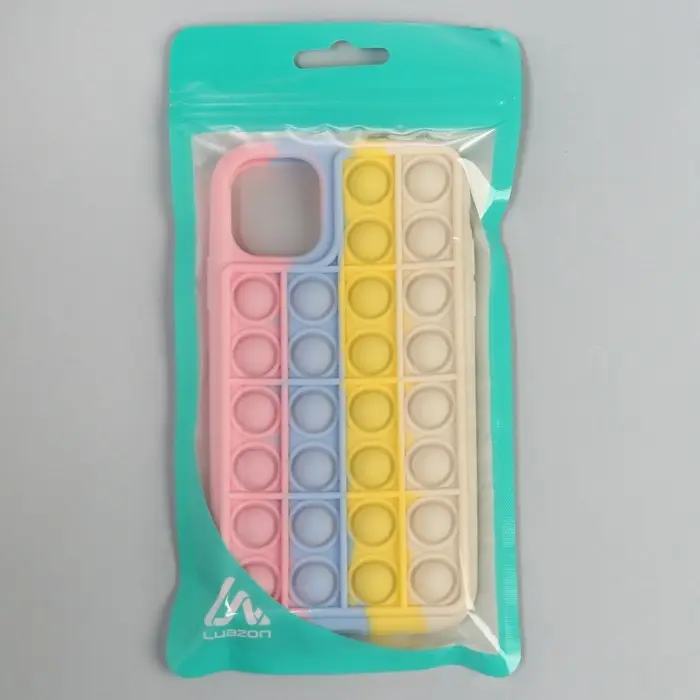 POP IT в виде чехла на телефон силиконовый, разноцветный